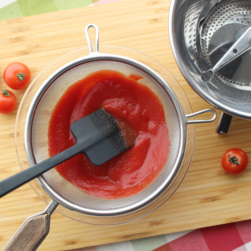 イタリア定番トマトソースパスタレシピ・豆知識 ②：味が決まるソースを作るには