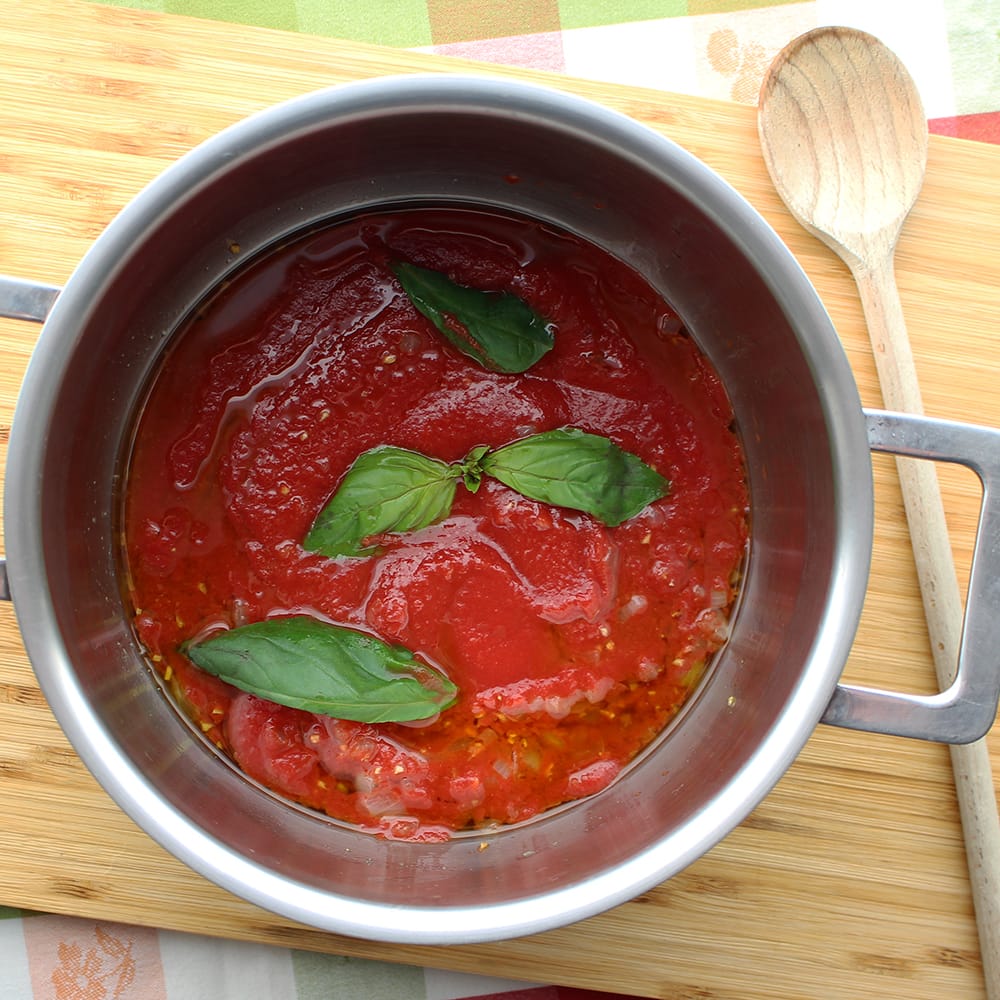 イタリア定番トマトソースパスタレシピ・ステップ4