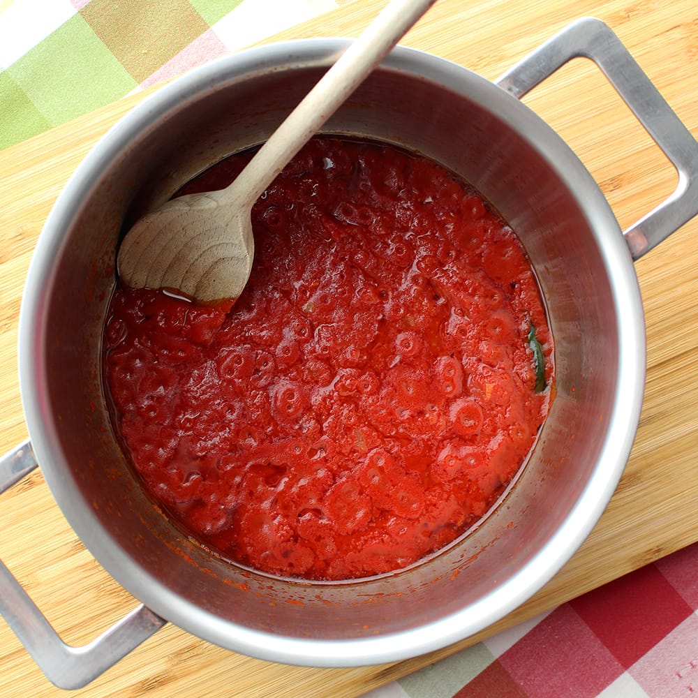 愛されるトマトソースのポイント：煮込み時間