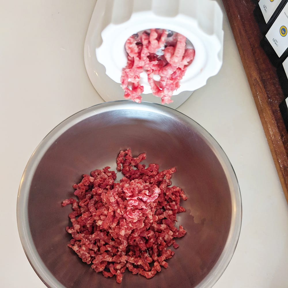 フィレンツェ・トスカーナ風キアニーナ牛の手作りハンバーガーレシピ・ステップ1