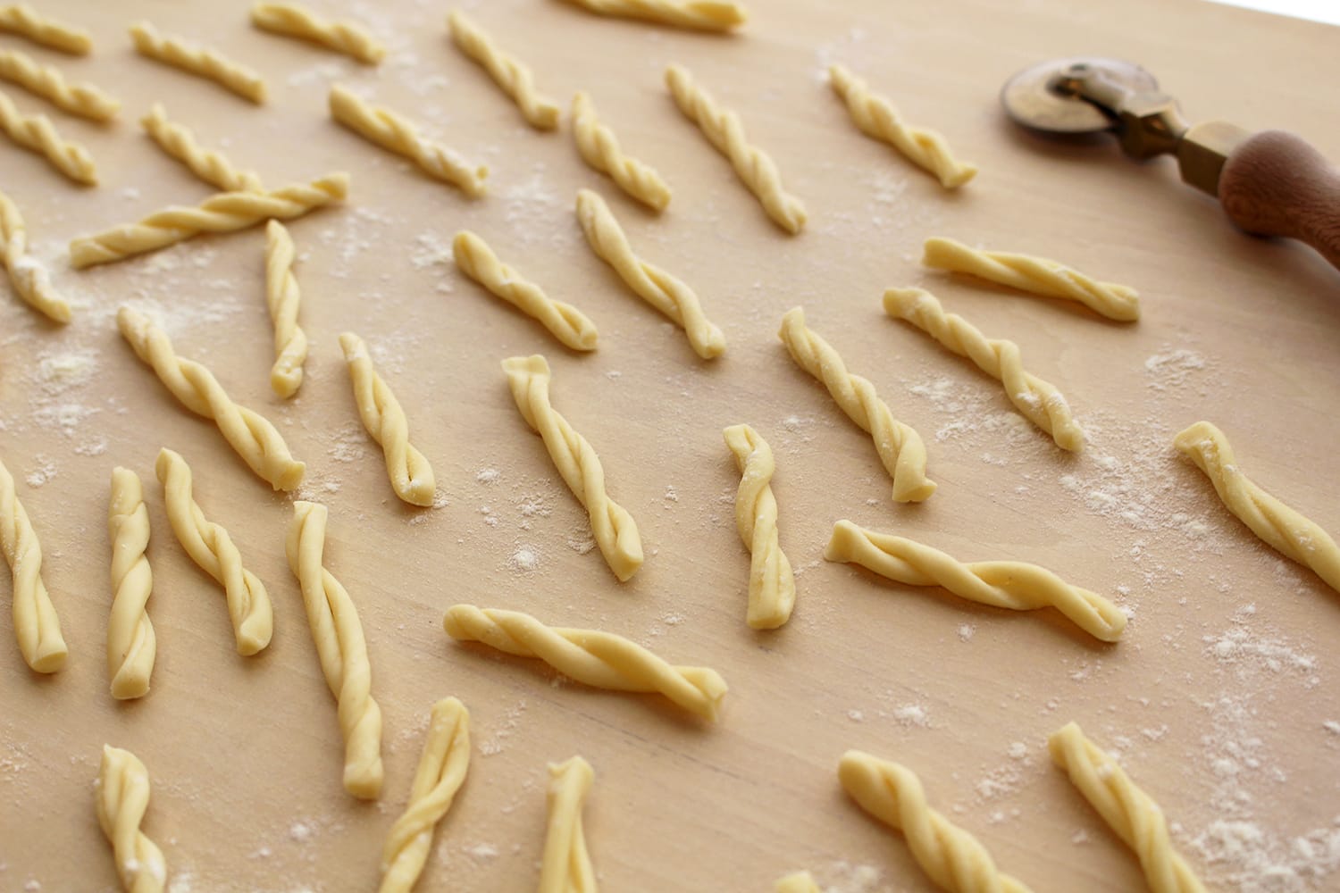 手打ちパスタ「ジェメッリ」